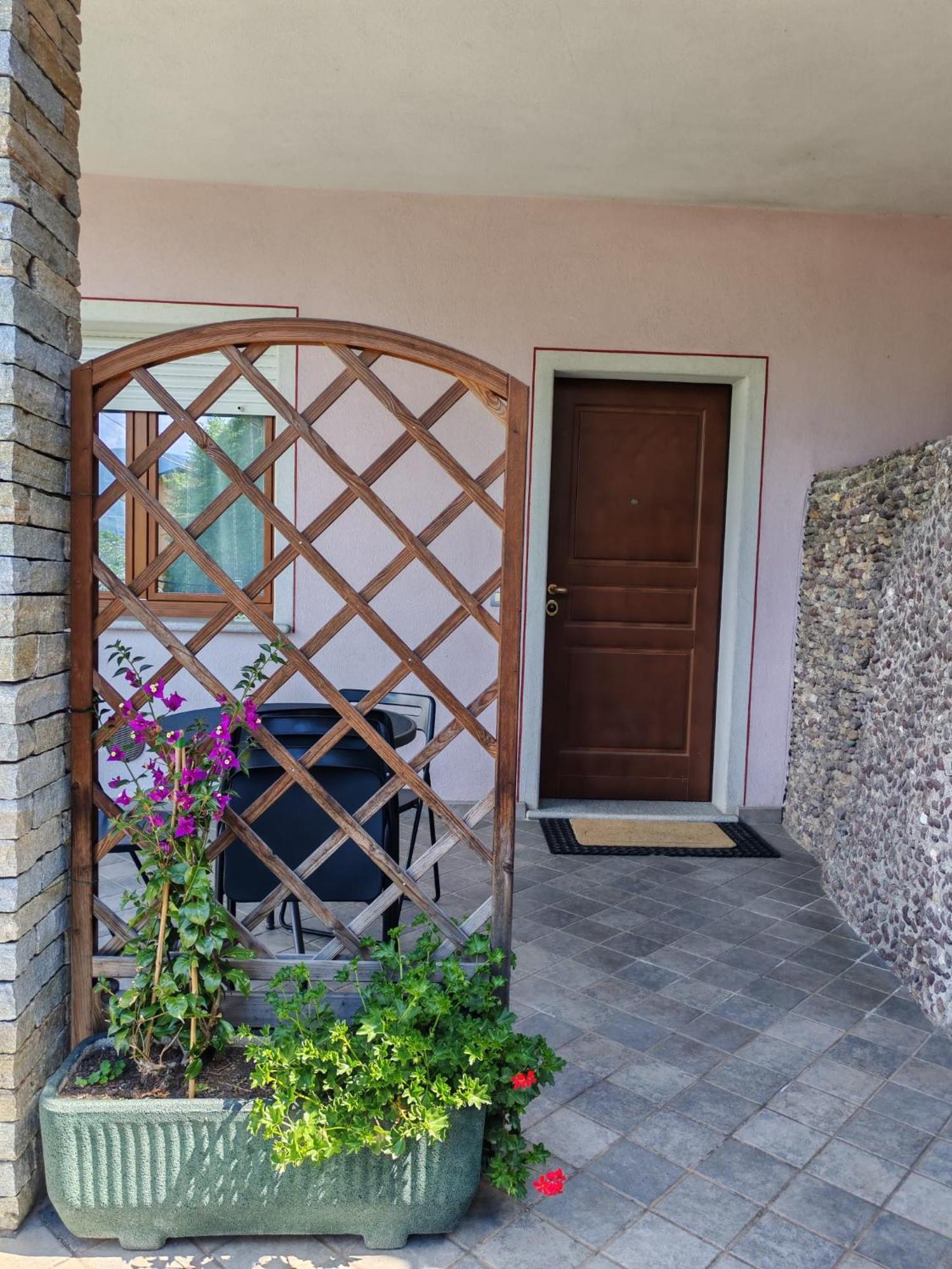 Casa Nora Apartment Dervio Exterior photo